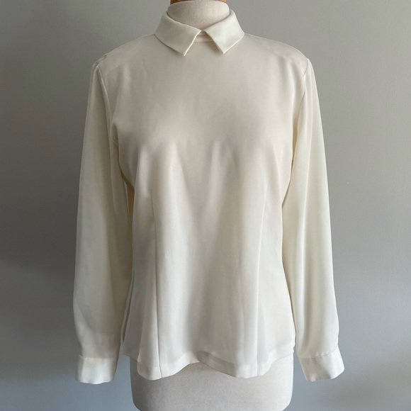Vintage Tops - Vintage Peter Pan Collar Creamy White Blouse